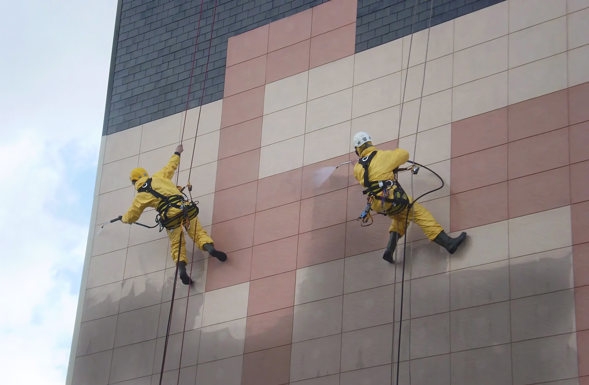 Nettoyage façades - ETAIR Ile de France - Travaux en hauteur